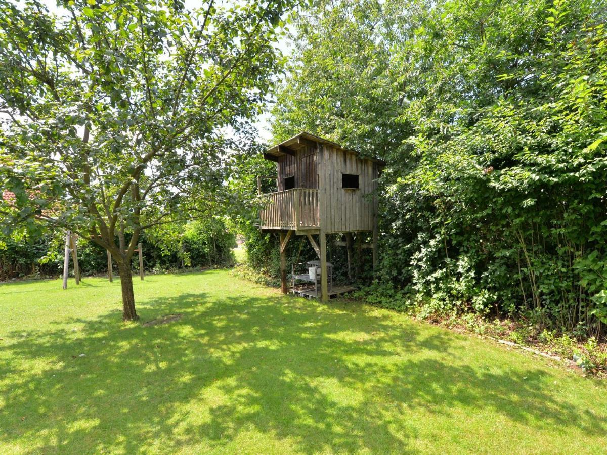 Nice Flat With Sauna Covered Terrace Garden And Tree House For Children Zandt Exterior foto